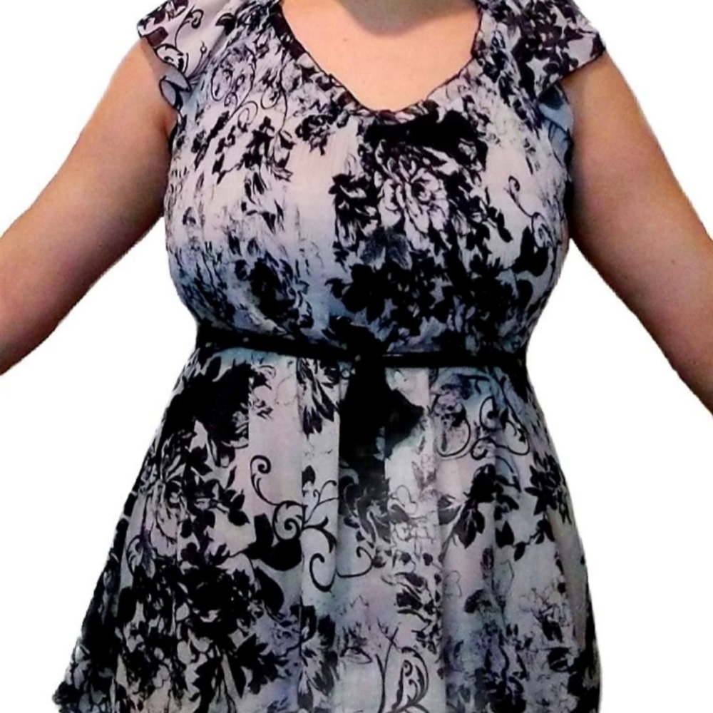 Black and white aesthetic dress (belt not included